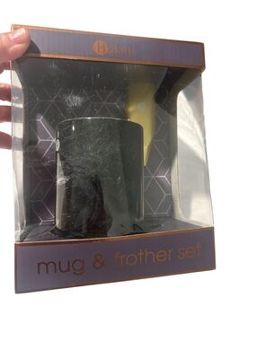 glam Black Mug and Yellow Frother Gift Set